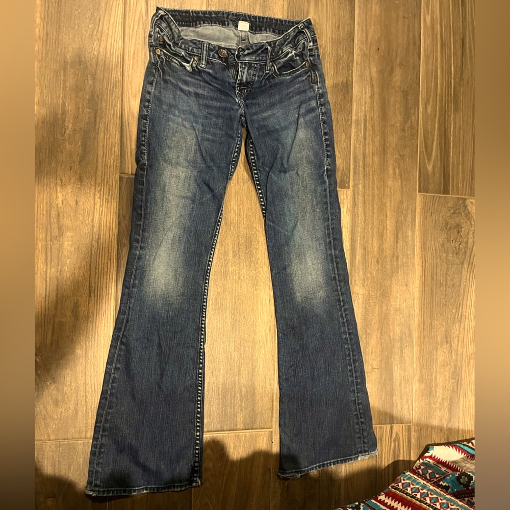 Silva jeans, size 29, messed up on the bottom as shown in the picture.
